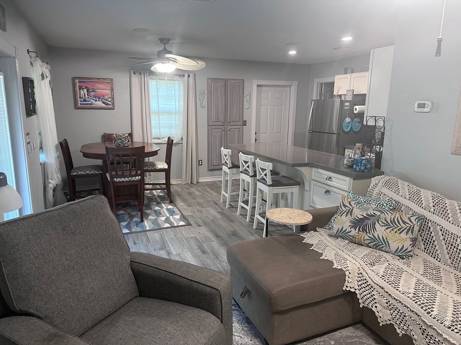 Furnished Finder property 748450_1 photo 3