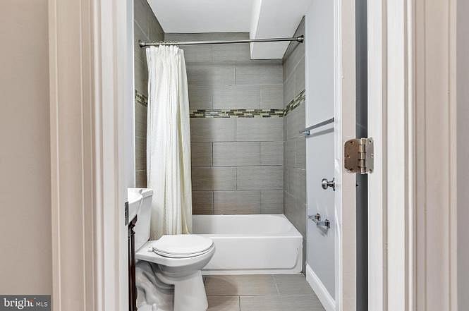 Furnished Finder property 748462_1 photo 10