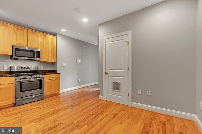 Furnished Finder property 748462_1 photo 8