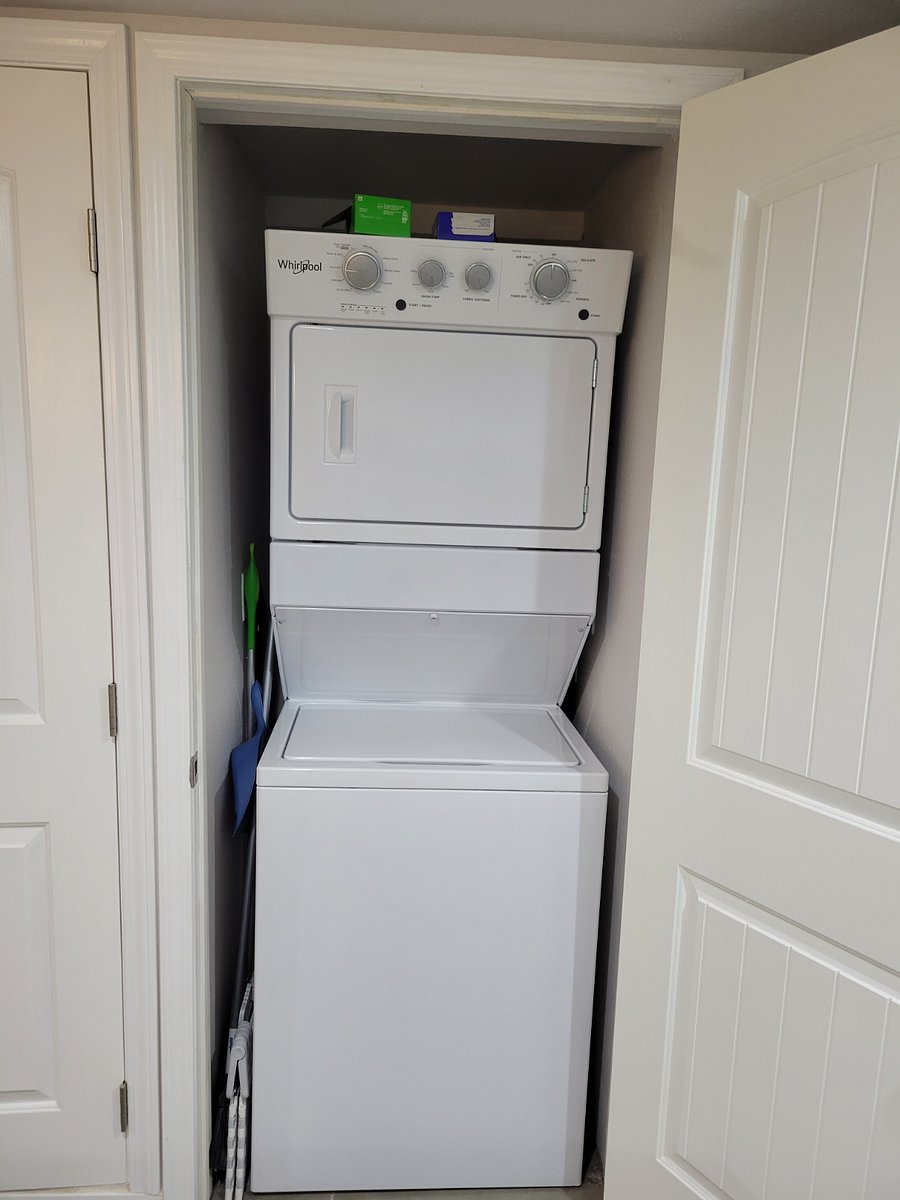 Furnished Finder property 748469_2 photo 37