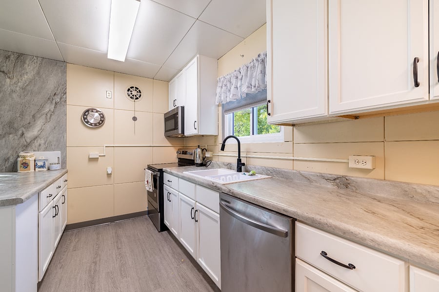 Furnished Finder property 748477_1 photo 9