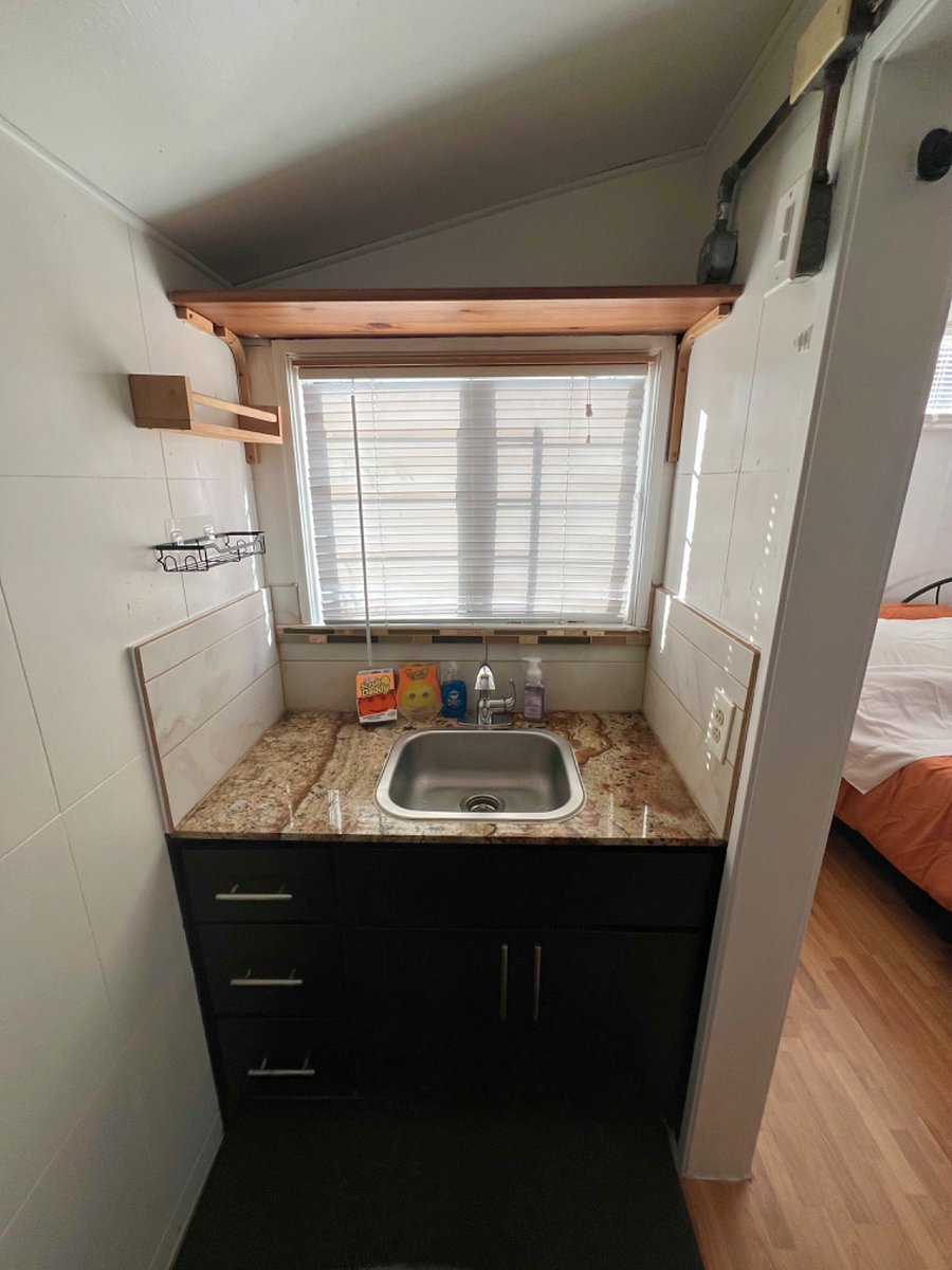 Furnished Finder property 748562_1 photo 9
