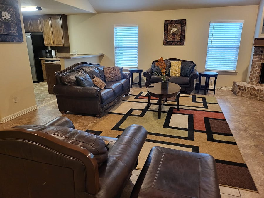 Furnished Finder property 748569_1 photo 3