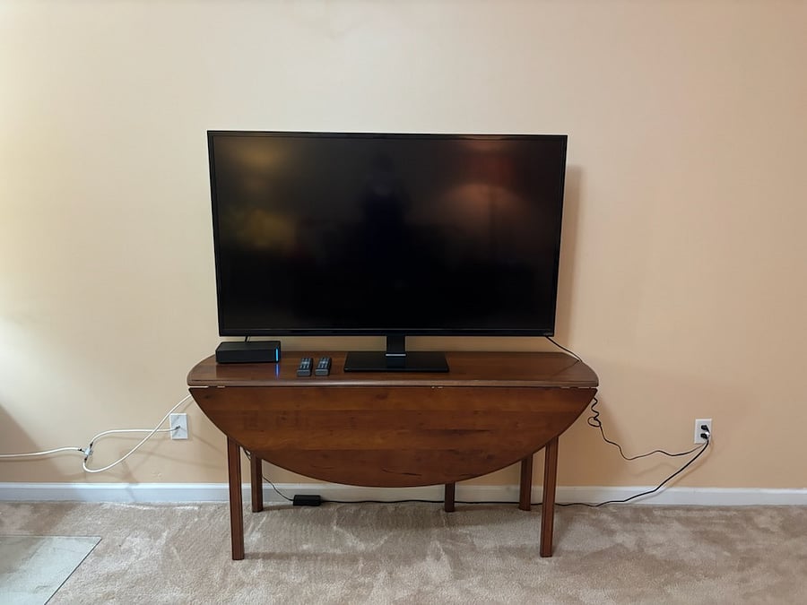 65" Smart TV