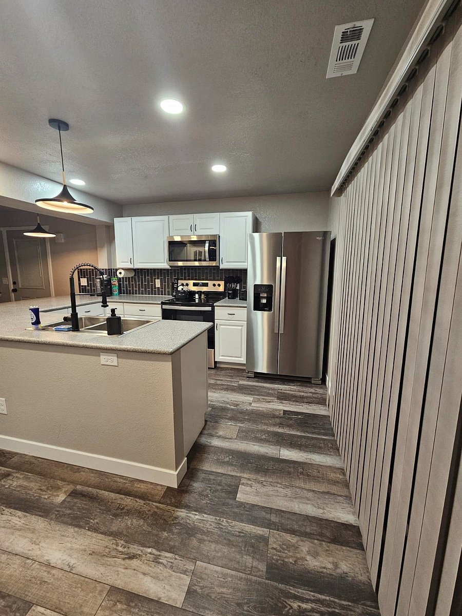 Furnished Finder property 748636_1 photo 5