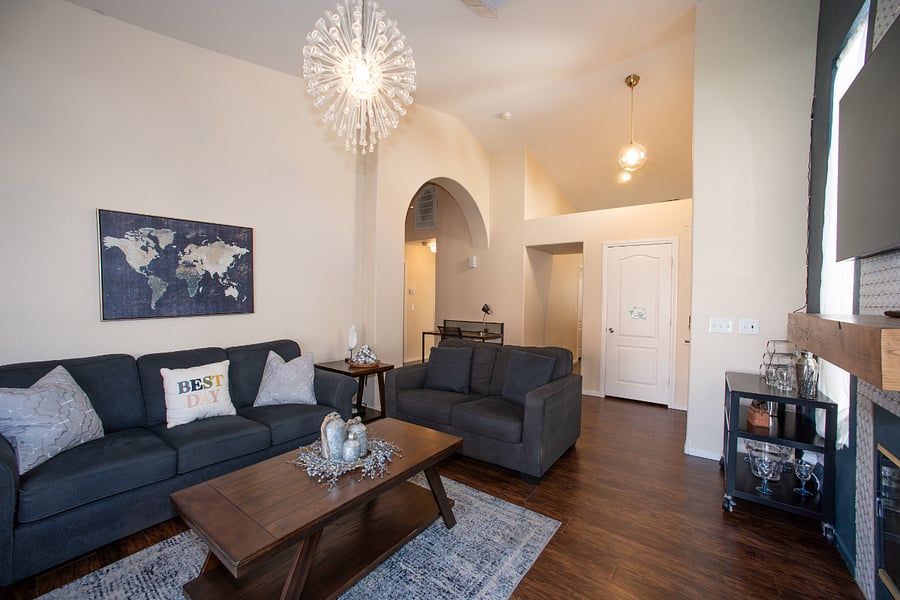 Furnished Finder property 748679_1 photo 3