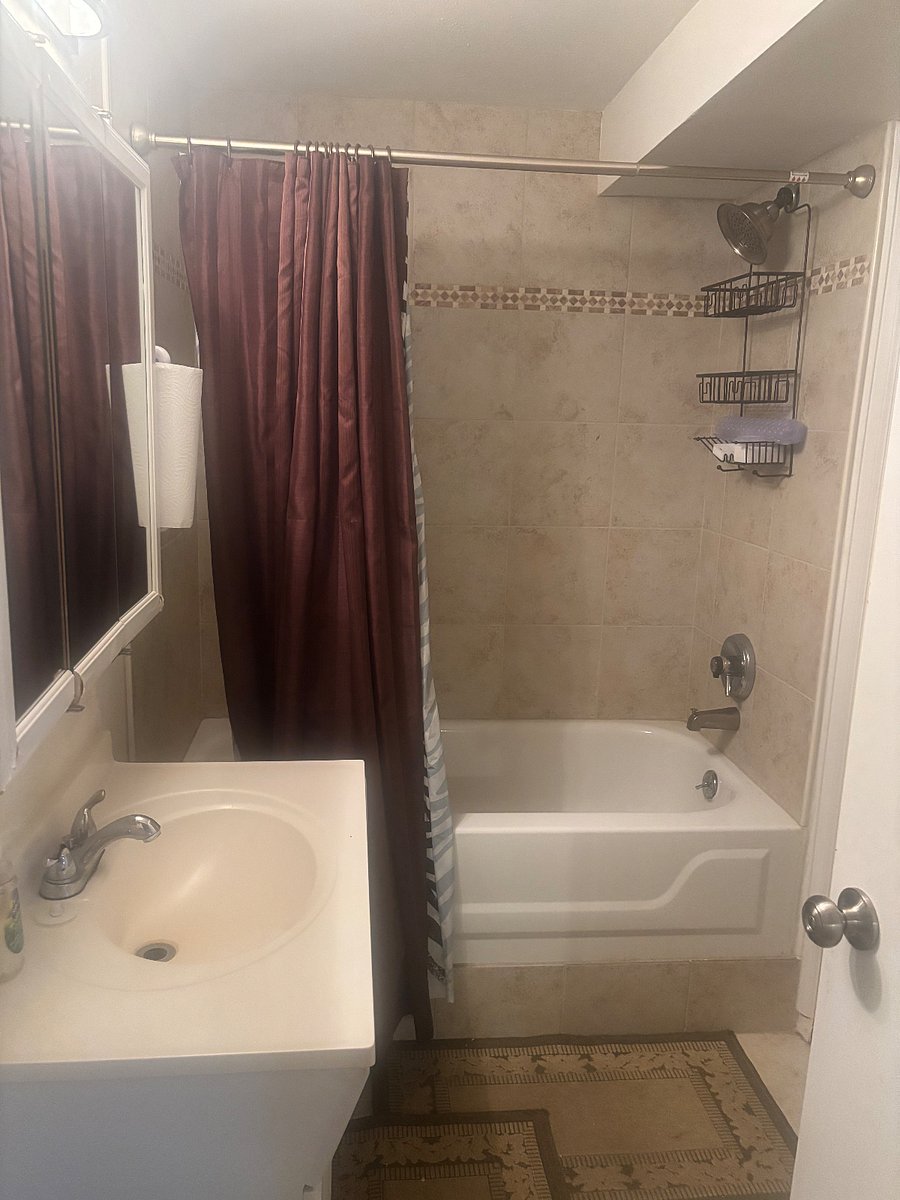 Furnished Finder property 748742_1 photo 10