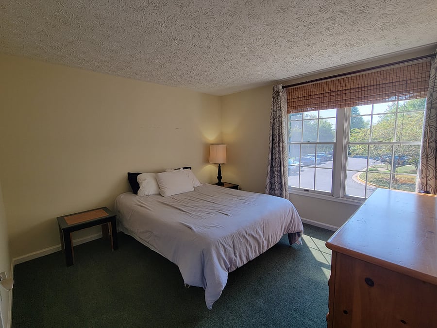Queen Bedroom