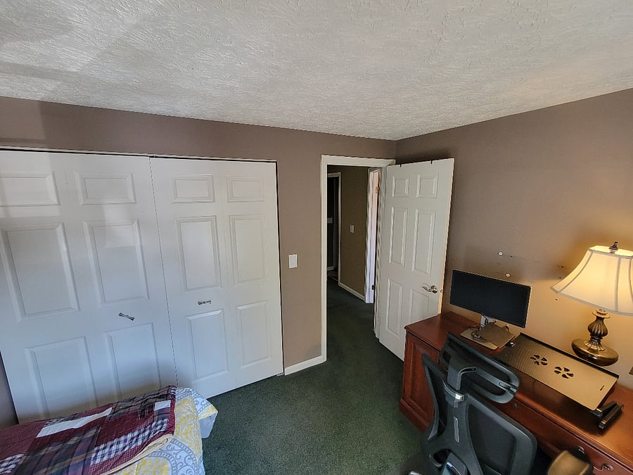 Twin Bedroom/office