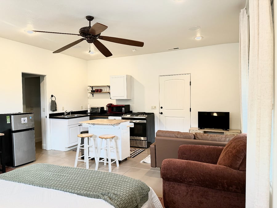 Furnished Finder property 748797_1 photo 4
