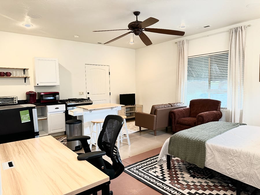Furnished Finder property 748797_1 photo 3