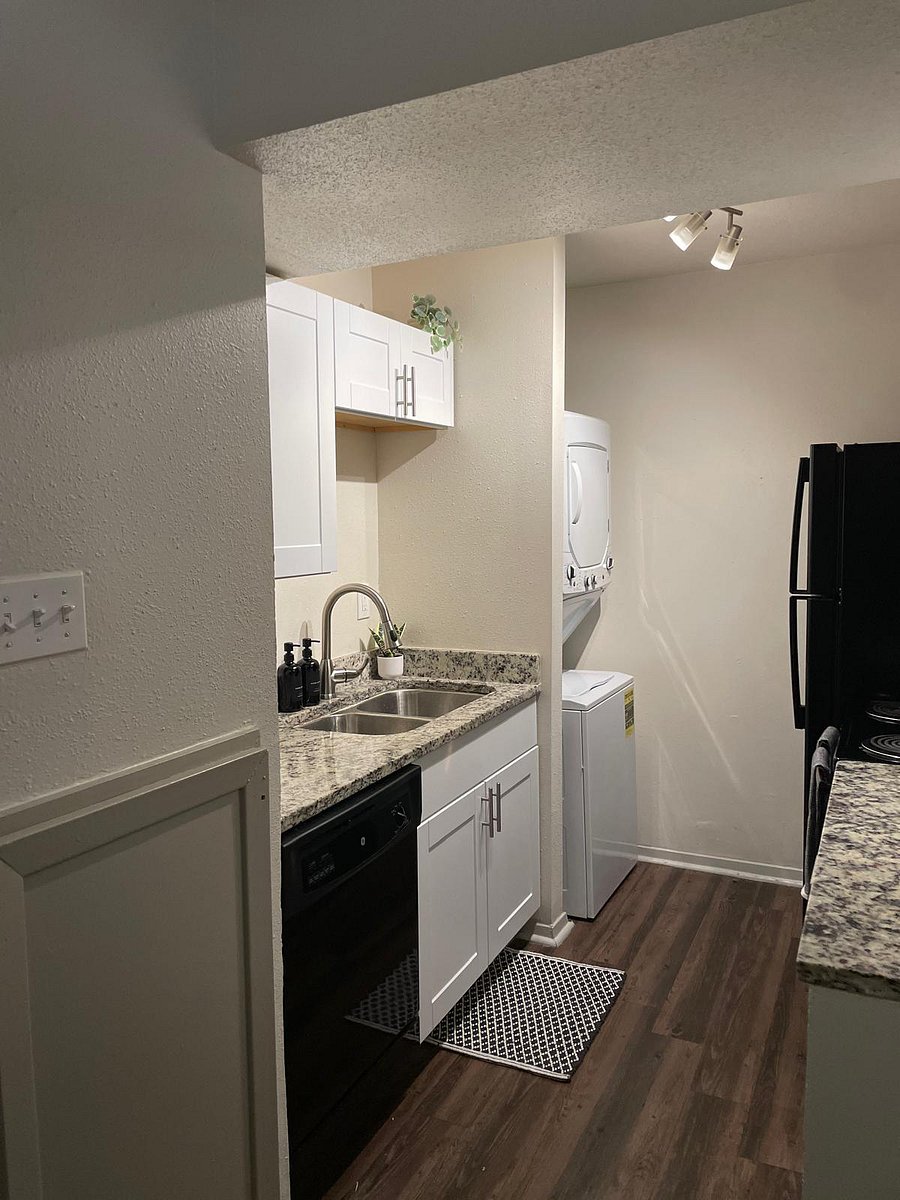 Furnished Finder property 748807_1 photo 7