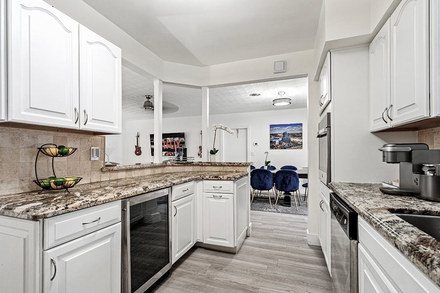 Furnished Finder property 748893_1 photo 11
