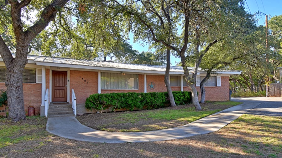 Furnished Finder property 748922_1 photo 3