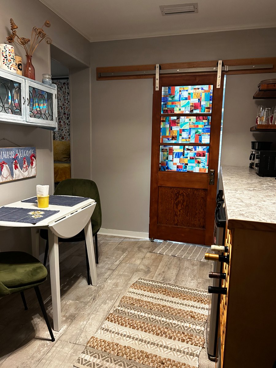Furnished Finder property 748947_1 photo 3
