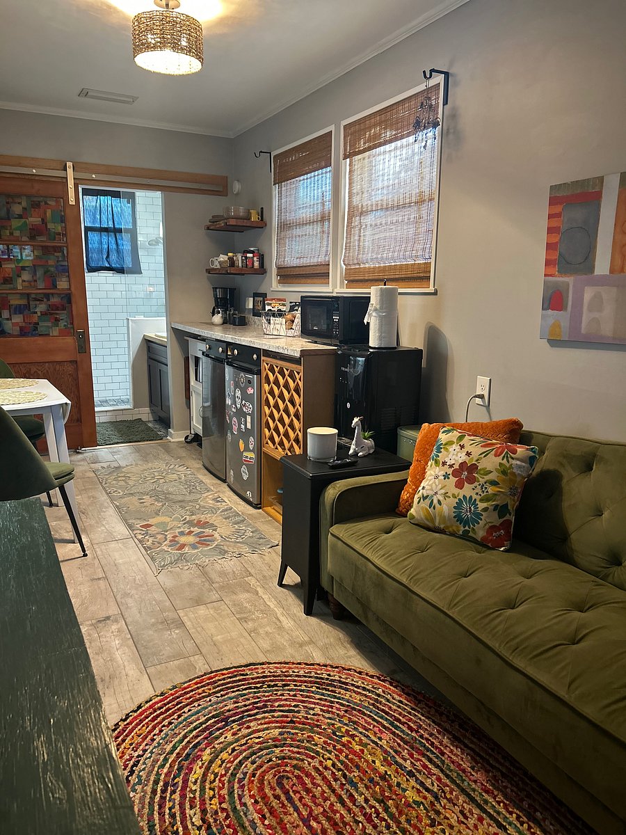 Furnished Finder property 748947_1 photo 12
