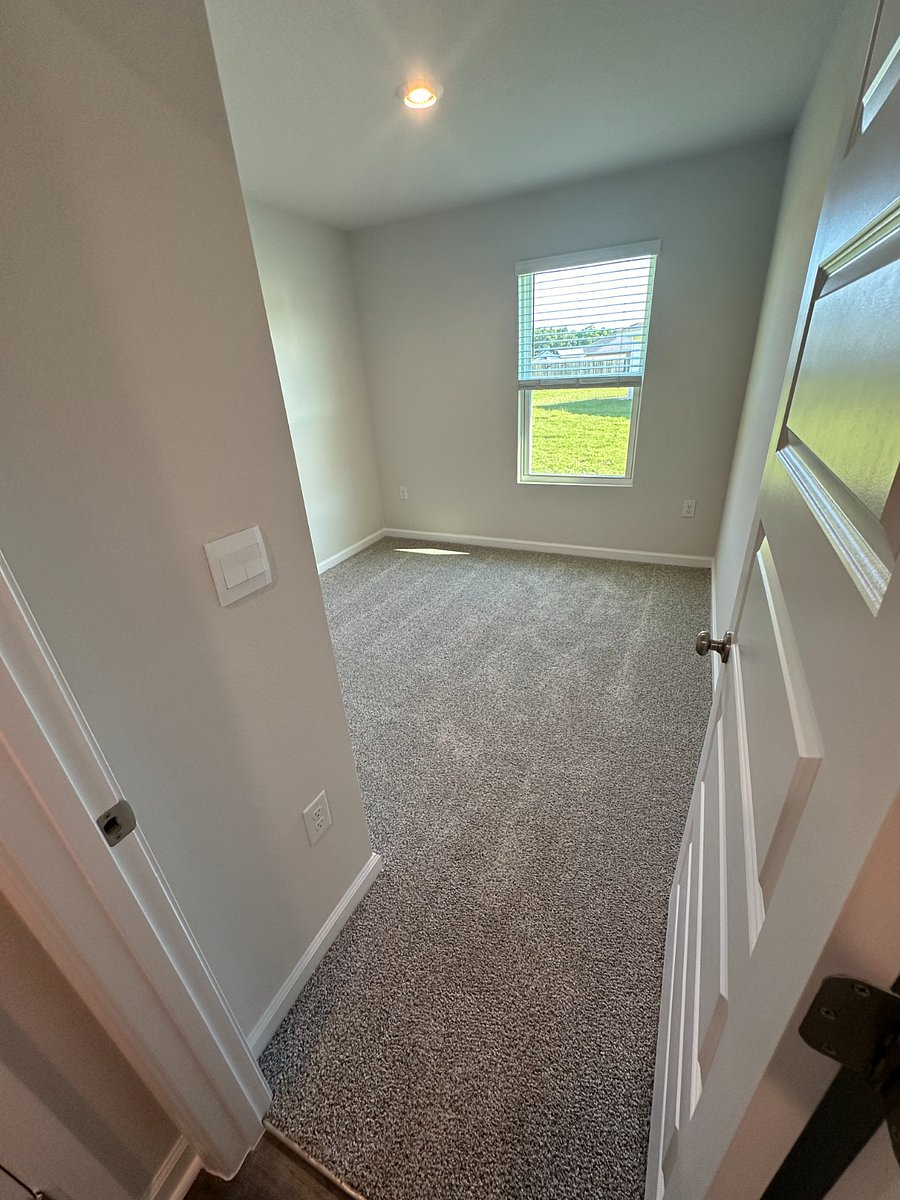 Furnished Finder property 748951_1 photo 8