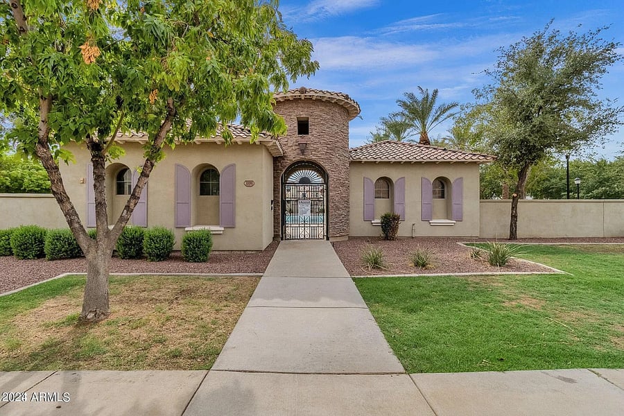 Furnished Finder property 748985_1 photo 23