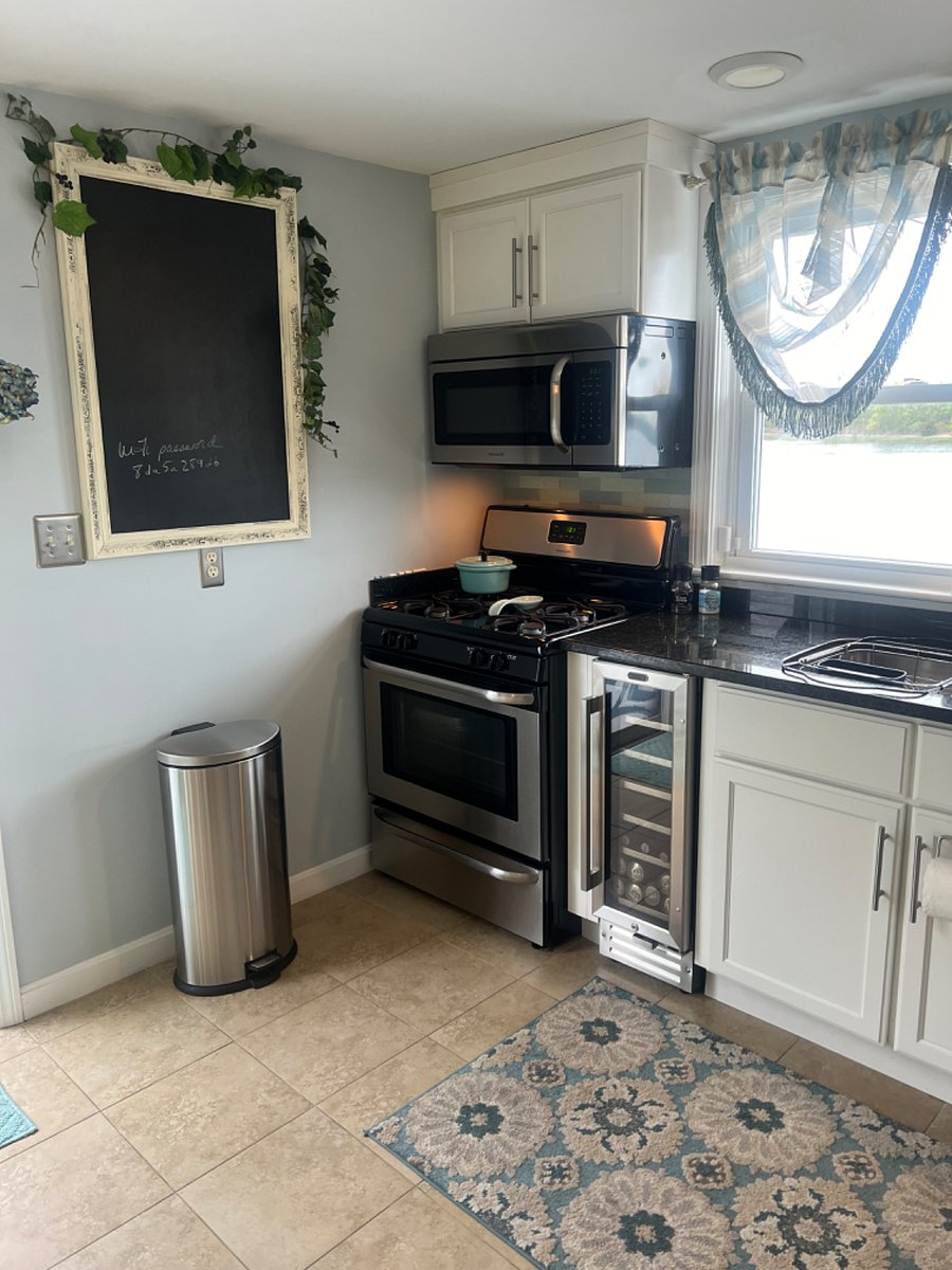 Furnished Finder property 748990_1 photo 15