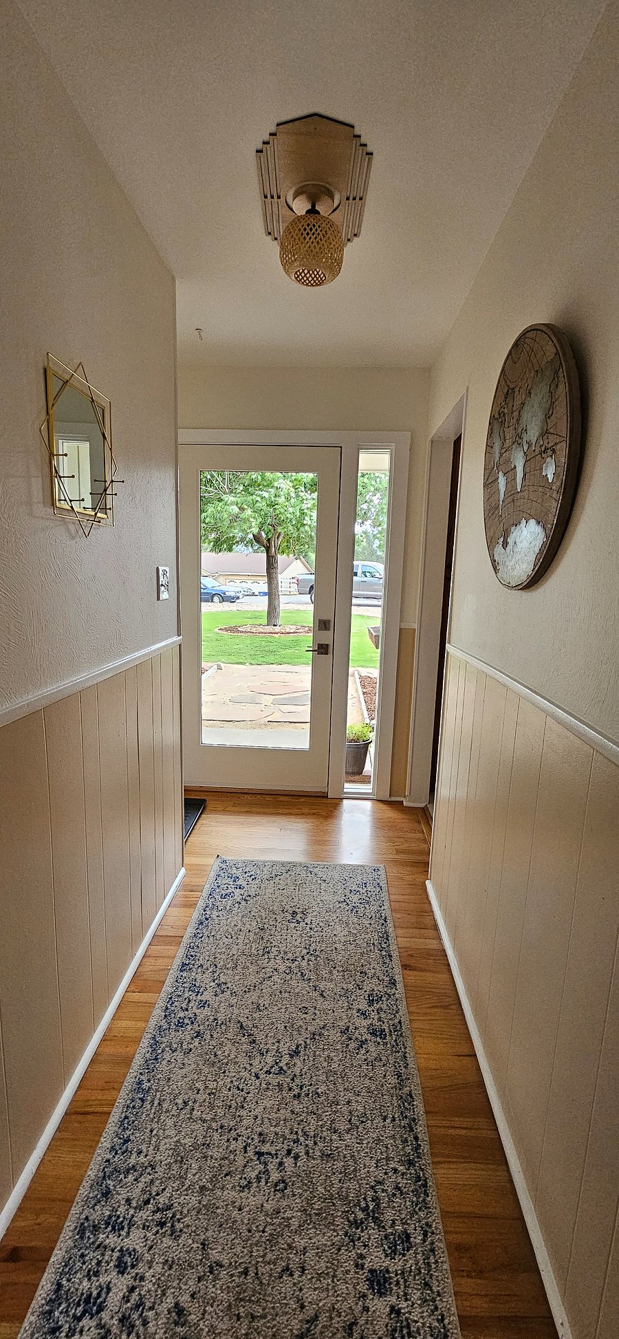 Entryway looking out the front door