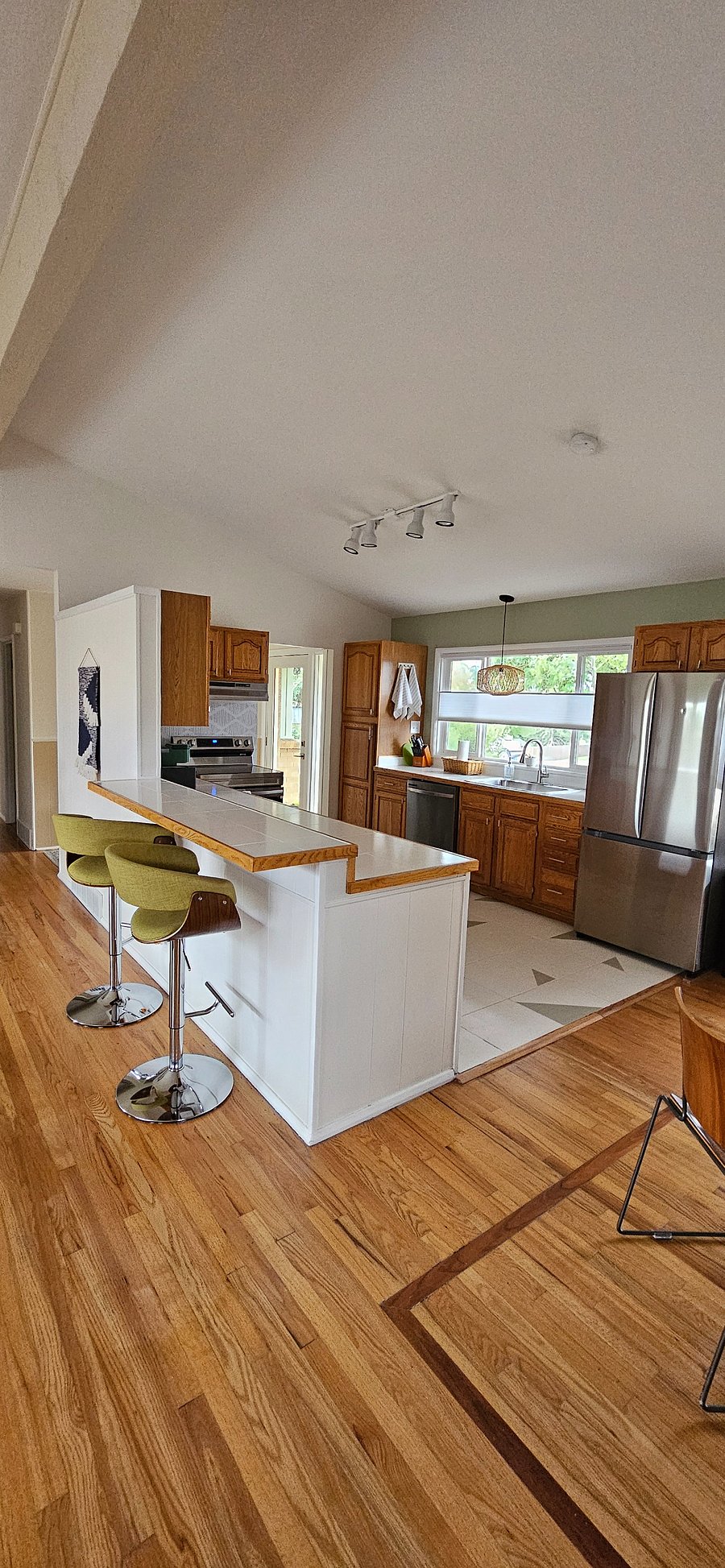 Kitchen and Island