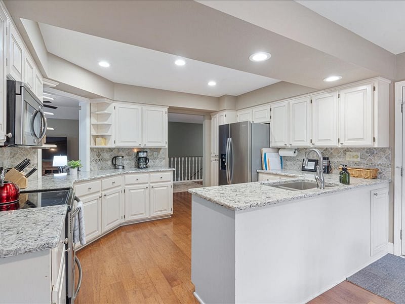 main floor kitchen