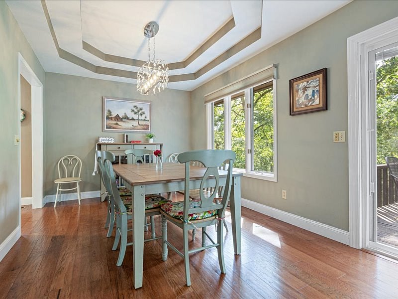 main floor dining area
