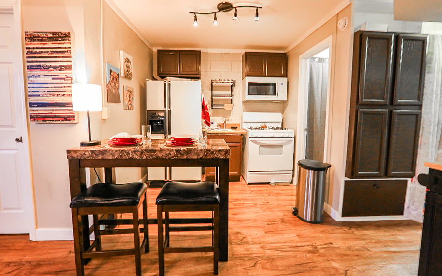 Full kitchen with pantry.