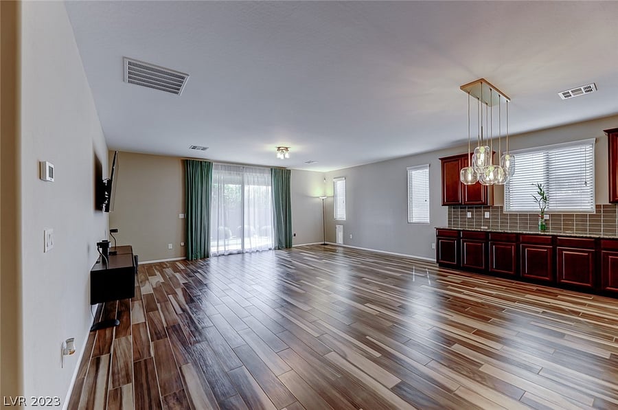 Furnished Finder property 749325_1 photo 5