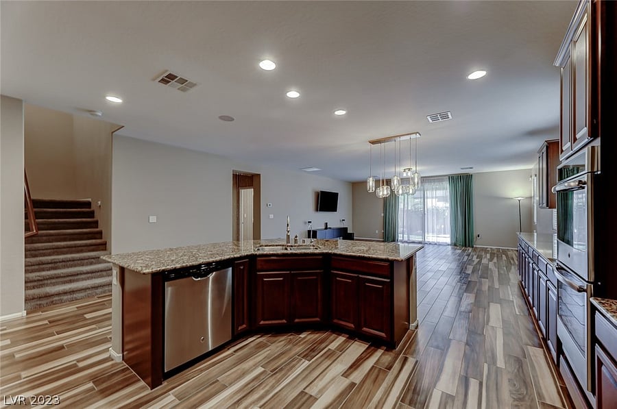 Furnished Finder property 749325_1 photo 6