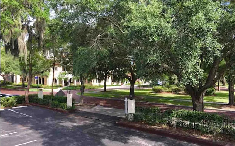 Furnished Finder property 749370_1 photo 16
