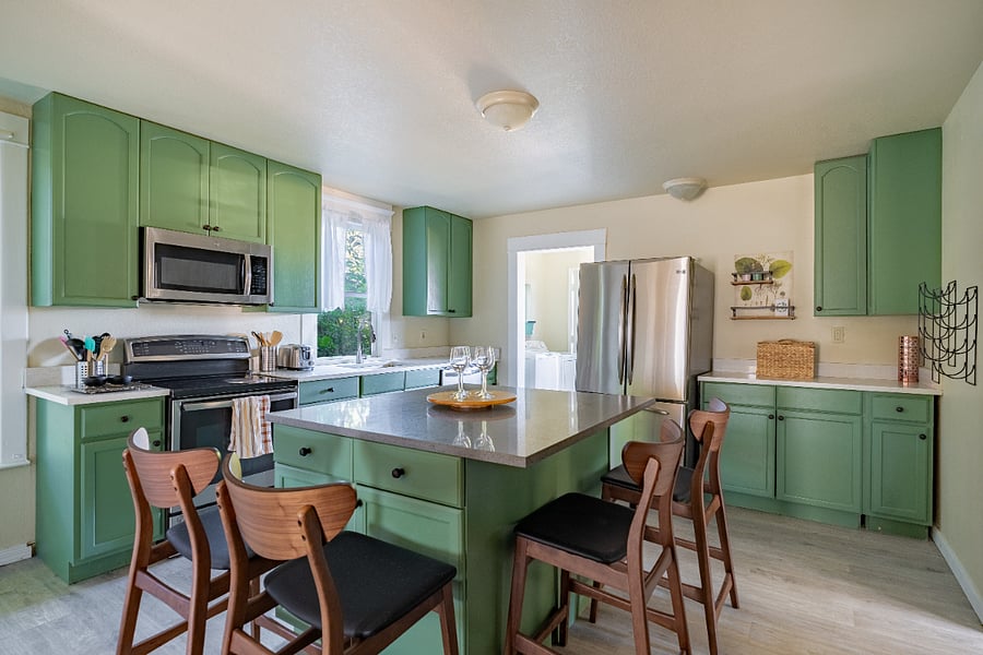 Furnished Finder property 749450_1 photo 3