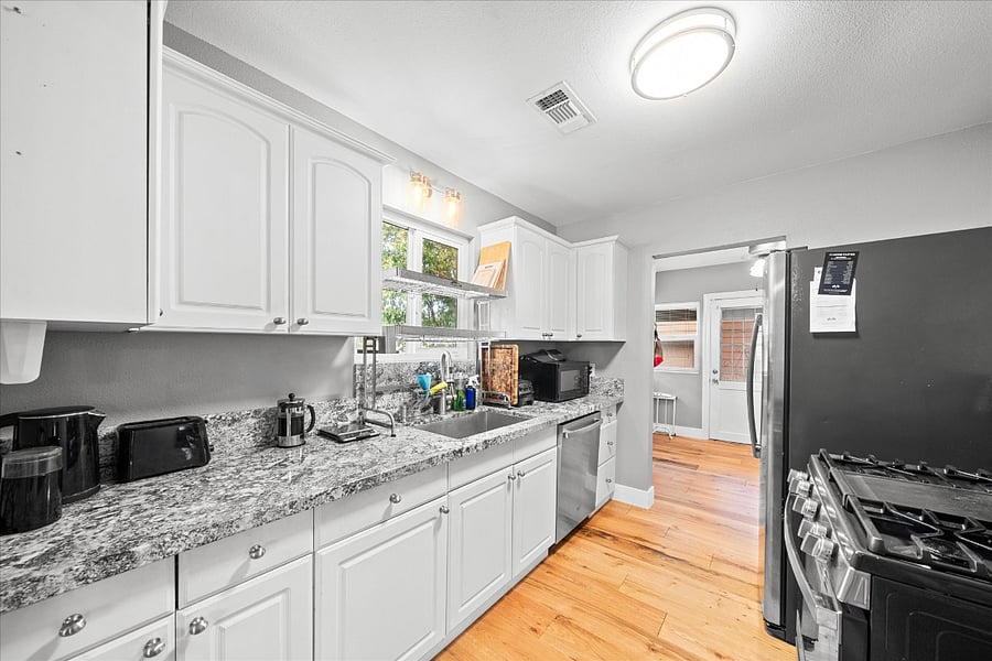 Furnished Finder property 749477_1 photo 13