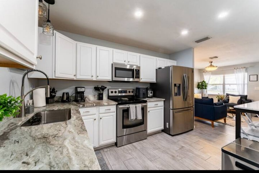 Furnished Finder property 749515_1 photo 4