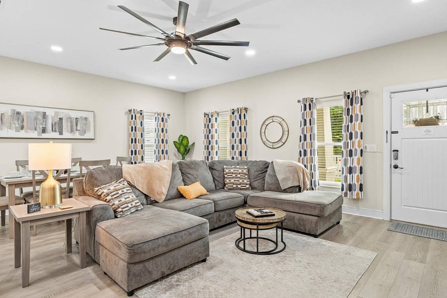 Furnished Finder property 749519_1 photo 3