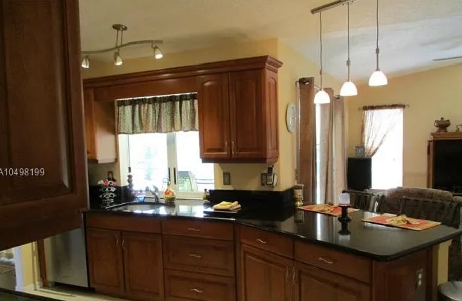 Furnished Finder property 749581_1 photo 9