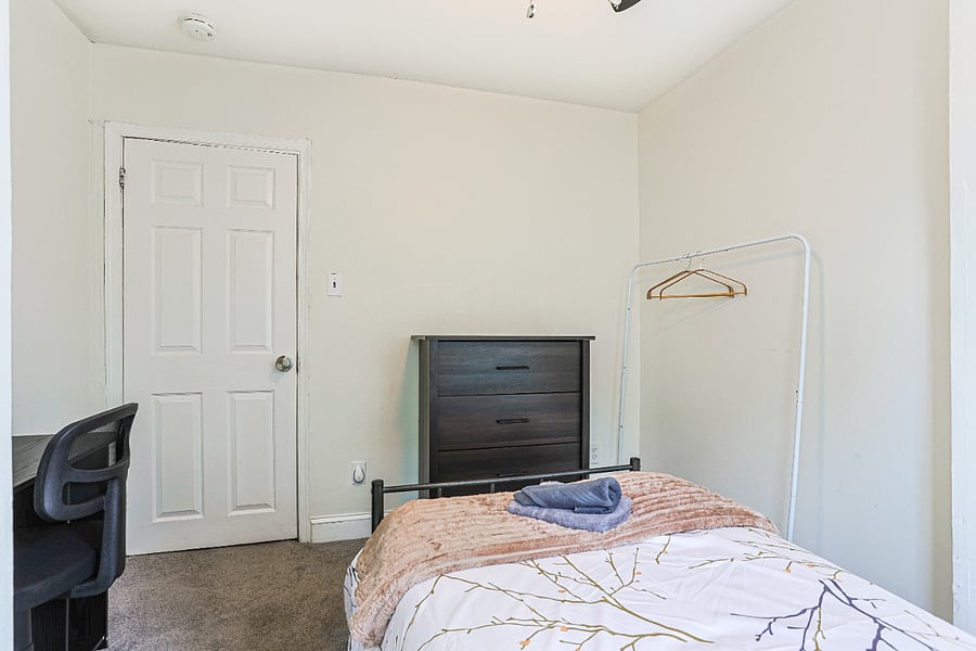 Furnished Finder property 749642_1 photo 4