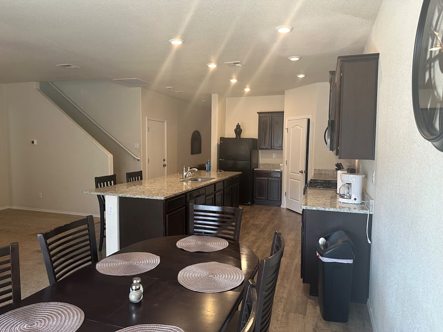Furnished Finder property 749701_1 photo 4