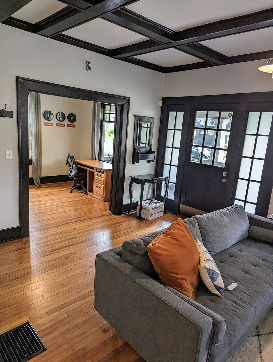 Furnished Finder property 749749_1 photo 4