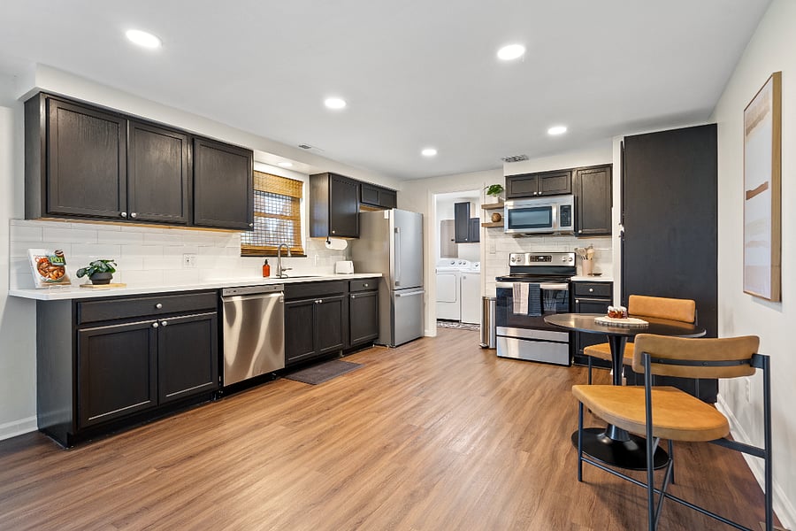 Kitchen and Laundry Entry