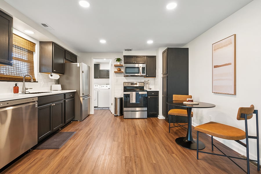 Kitchen and Laundry Entry