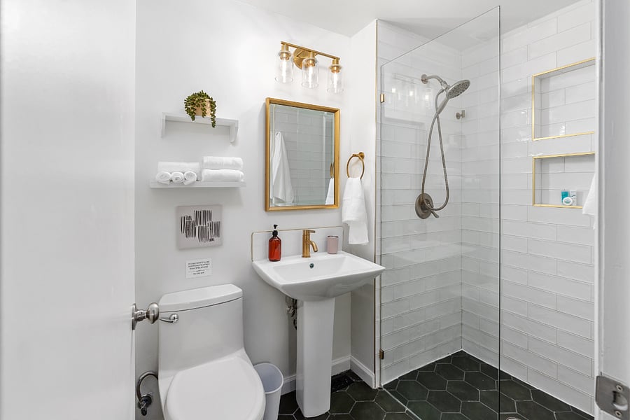 En Suite Bathroom