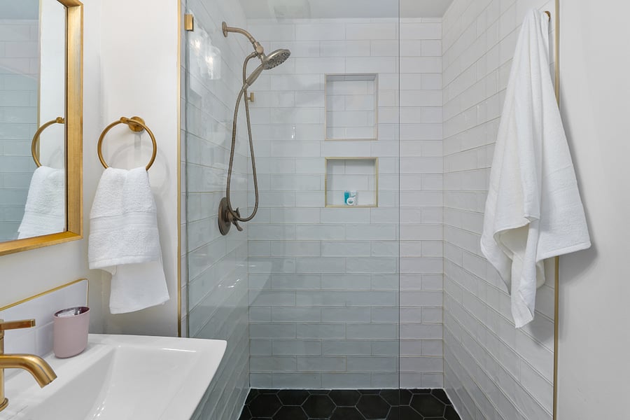 En Suite Bathroom
