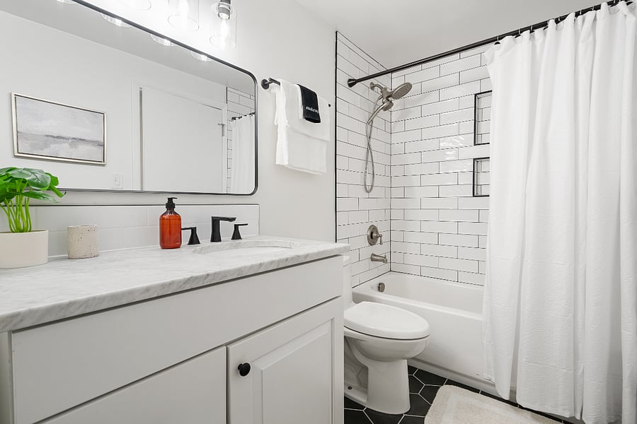 Guest Bathroom