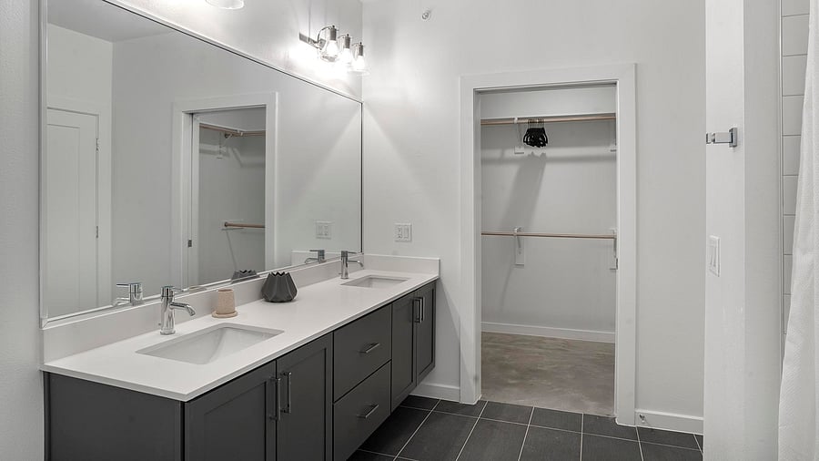 Furnished Finder property 749960_13 photo 9