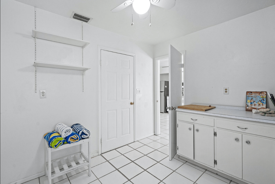 Furnished Finder property 750003_1 photo 30