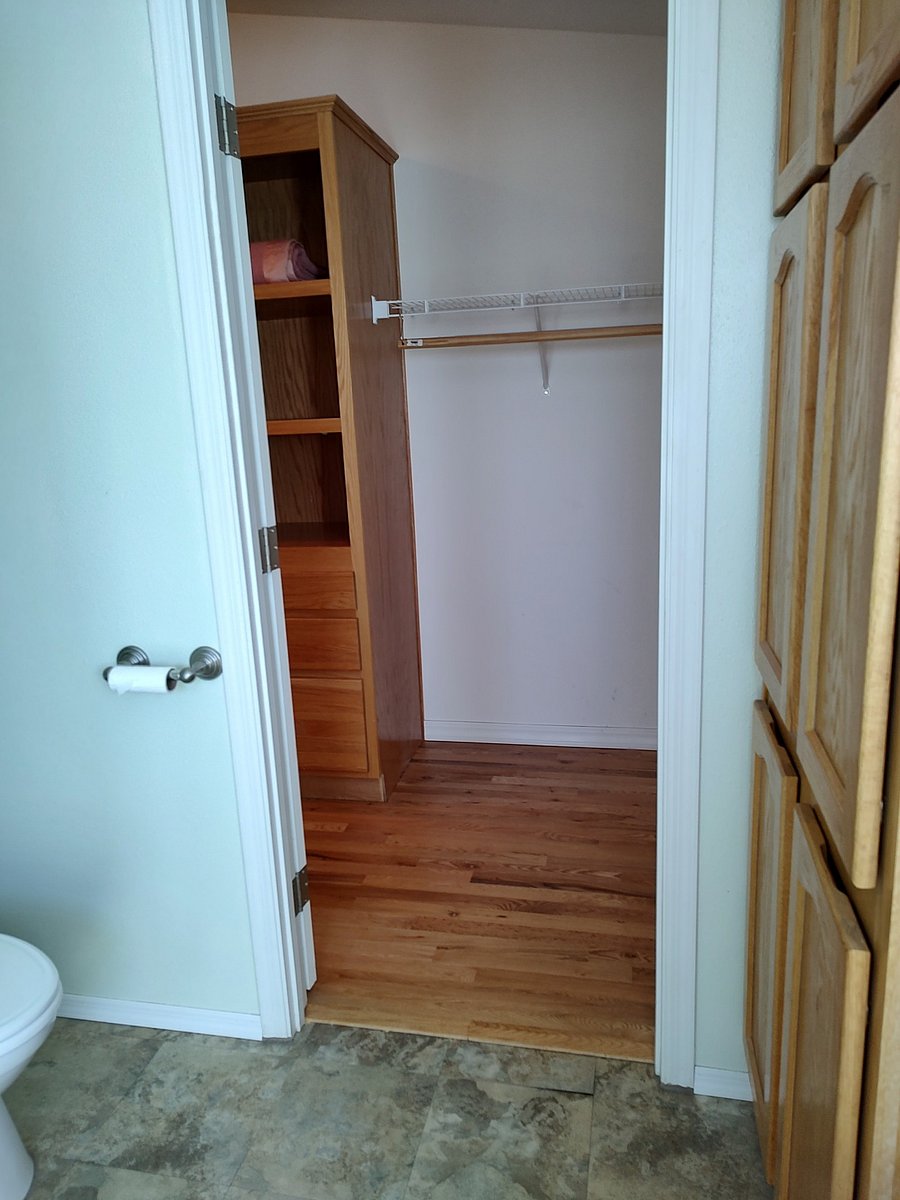 Furnished Finder property 750019_1 photo 4
