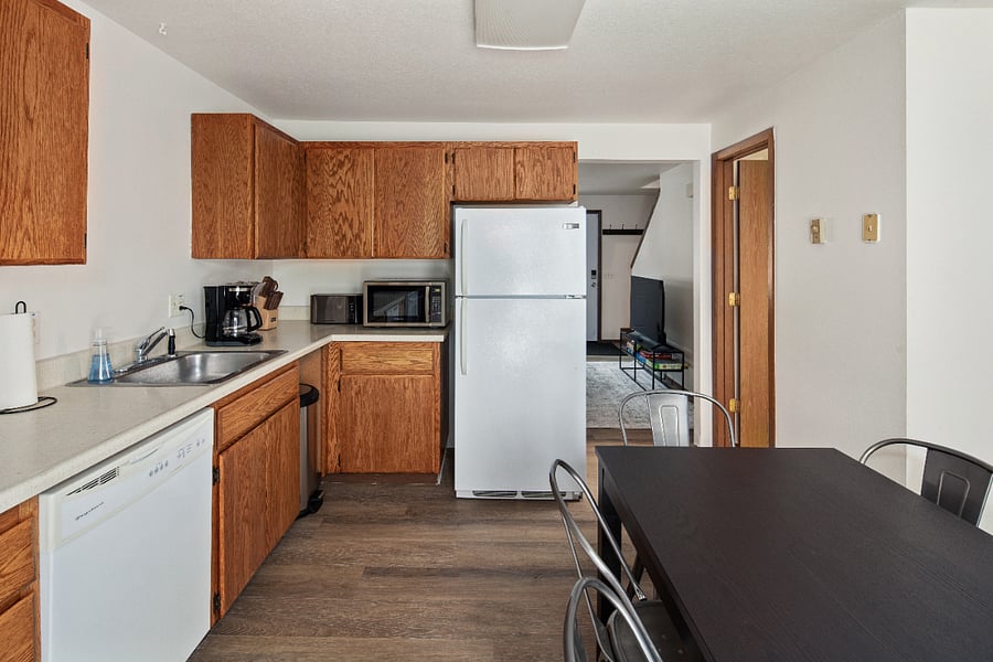 Furnished Finder property 750034_1 photo 3