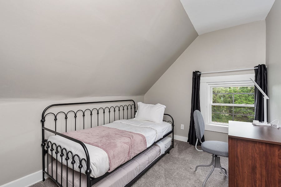 Furnished Finder property 750035_1 photo 3