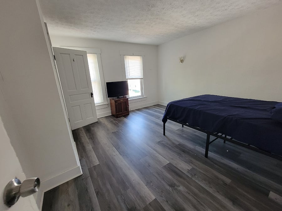 Furnished Finder property 750050_1 photo 6